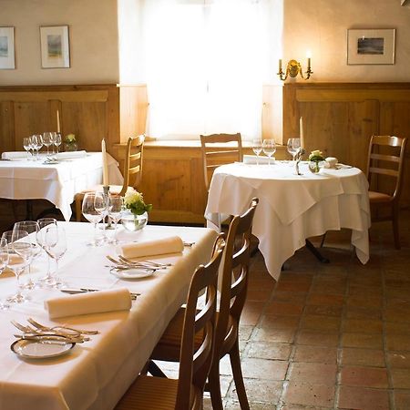 Hotel-Restaurant Du Cerf Sonceboz-Sombeval Екстериор снимка